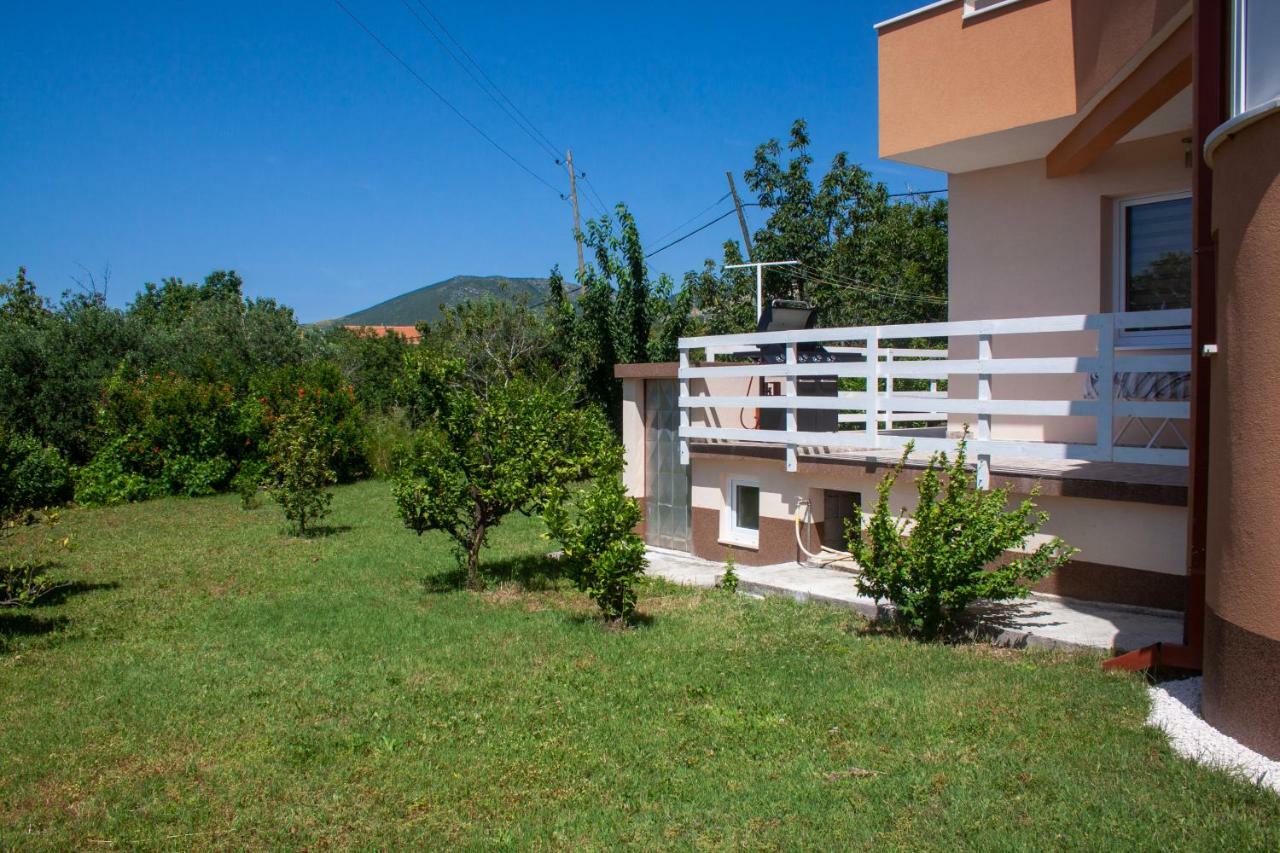 Nadalina Apartment Kaštel Stari Zewnętrze zdjęcie